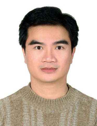 陳建榮老師照片